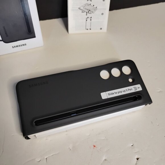 Galaxy Z Fold5 Slim S-pen Case, Graphite - Picture 3 of 16